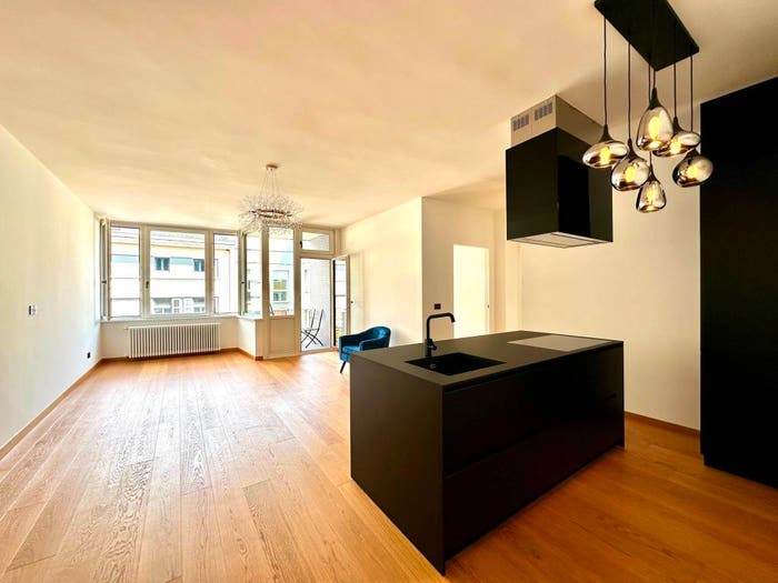 Appartamento trilocale in vendita in Centro, Merano