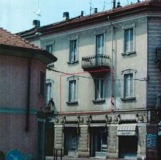 Appartamento trilocale in vendita in Via Francesco Baracca, Venegono Superiore
