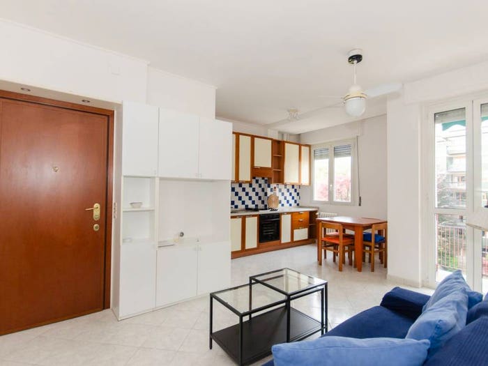 Appartamento bilocale in vendita in Via Giuseppe Massarenti, San Siro, Milano