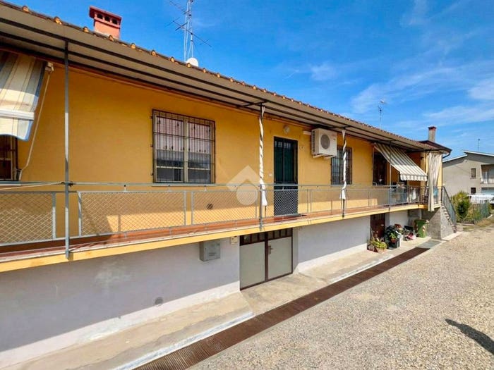 Appartamento trilocale in vendita in Via Privata Rosa Nera, Centro, Broni