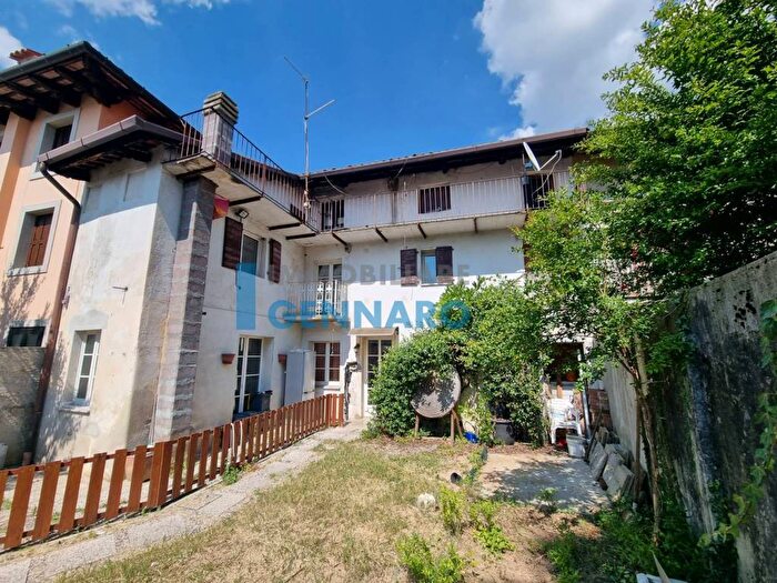 Casa con 5 locali in vendita in Via Torino, Vat Paderno, Udine