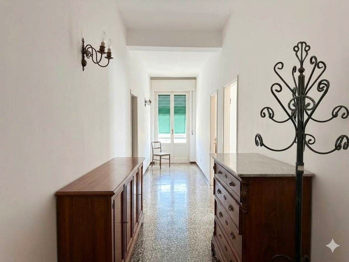 Appartamento quadrilocale in vendita in Via cellini, Cecina Centro, Cecina