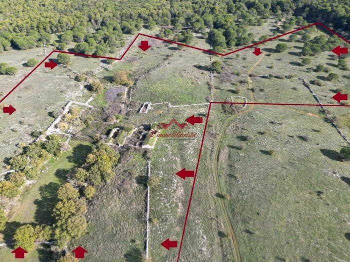 Casa con 6 locali in vendita in Altamura