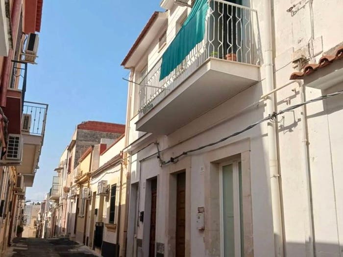 Casa trilocale in vendita in Vico Mafredonia, Centro, Noto