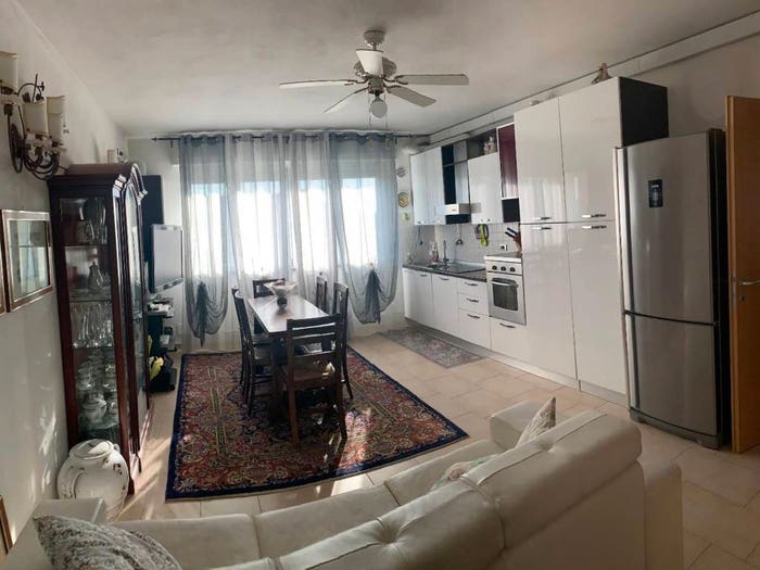 Appartamento trilocale in vendita in Via del Fosso Vecchio, Villaggi Bellaria, Pontedera