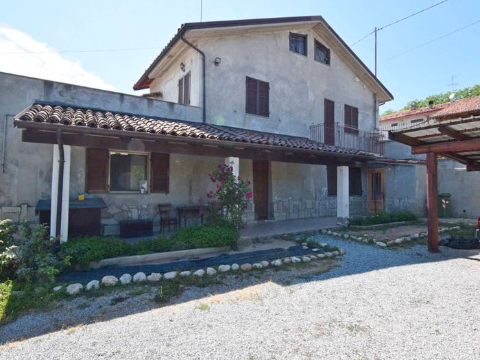 Casa con 5 locali in vendita in Via Langhe, Centro, Magliano Alpi