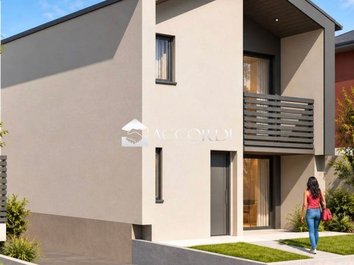 Casa con 5 locali in vendita in Via Bassanese, Centro, Montebelluna