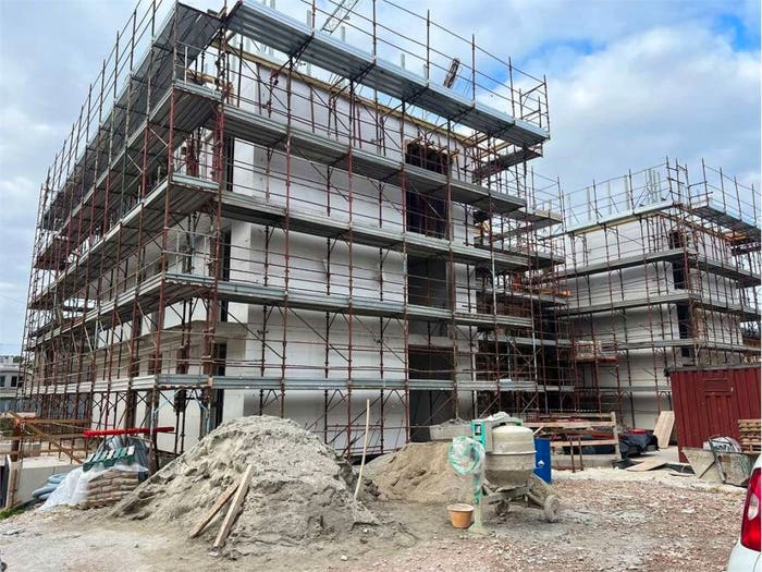 Appartamento quadrilocale in vendita in Centro, Alzate Brianza