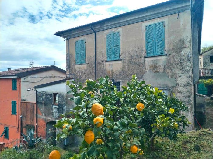 Appartamento quadrilocale in vendita in Via Cornice, Bastremoli, Follo