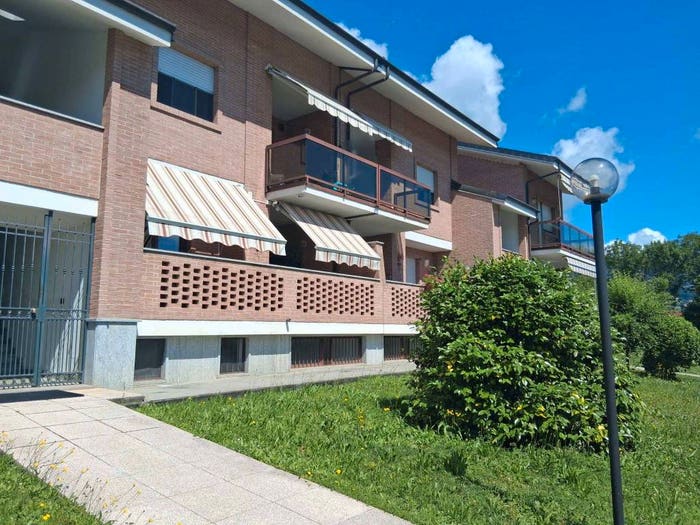 Appartamento trilocale in vendita in Via Garnier Valletti, Centro, Giaveno