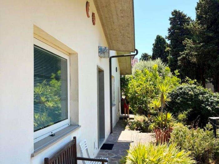Casa con 6 locali in vendita in Limoncino Valle Benedetta, Livorno