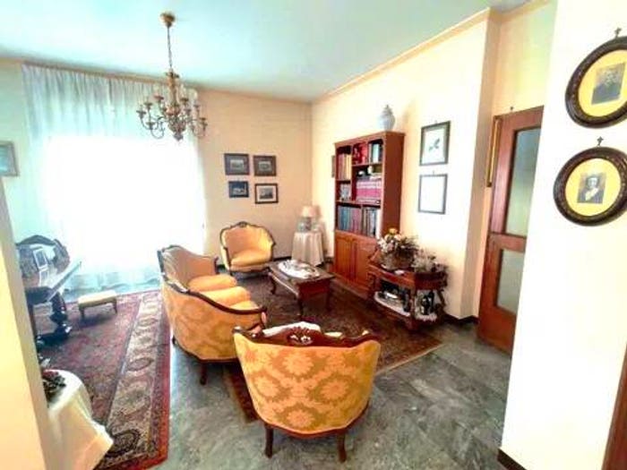 Appartamento con 5 locali in vendita in Novi Ligure