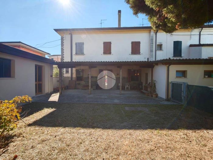 Casa con 6 locali in vendita in Via pasolini, Gatteo