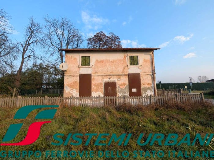 Casa quadrilocale in vendita in Via Tiro a Segno, Isola della Scala