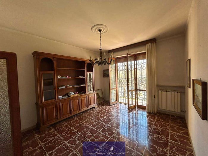 Appartamento con 5 locali in vendita in Via delle Nazioni Unite, Villamagna Albereta, Firenze
