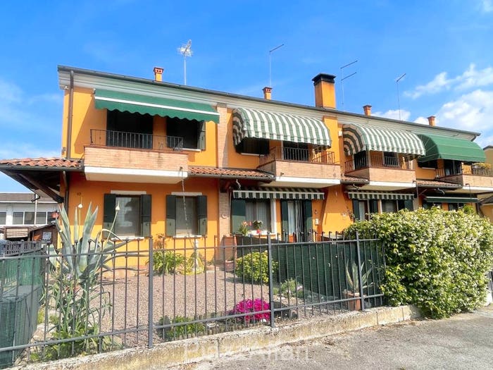 Casa quadrilocale in vendita in Via Roma, Centro, Arzergrande