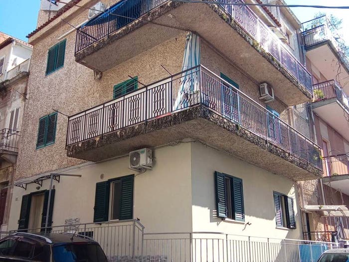 Appartamento trilocale in vendita in Centro, Bagnara Calabra