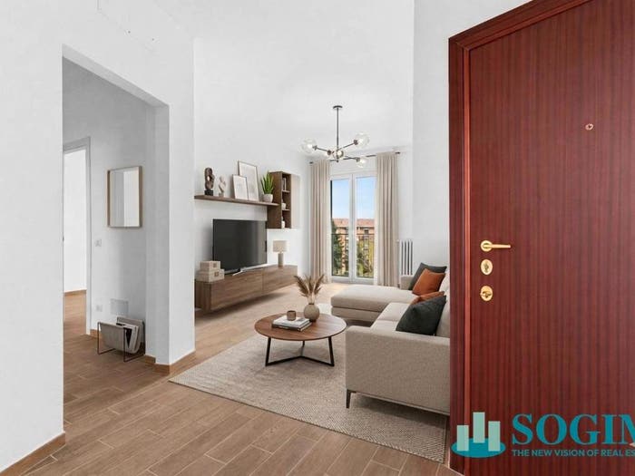 Appartamento trilocale in vendita in Via Val Lagarina, Roserio, Milano