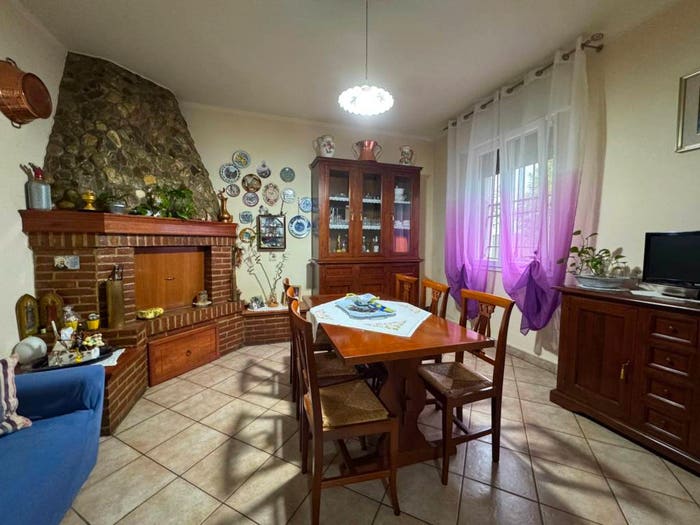 Casa in vendita in Via Fiorentina, Medicina