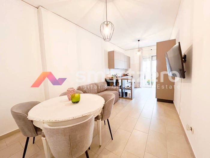 Appartamento quadrilocale in vendita in Via Generale Girolamo Calà Ulloa, Arenaccia, Napoli