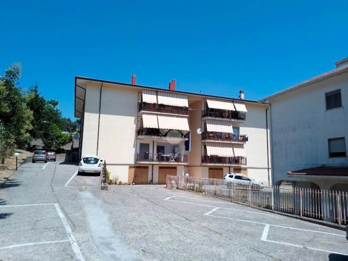 Appartamento quadrilocale in vendita in Via San Giovanni Paolo II, Marano Principato