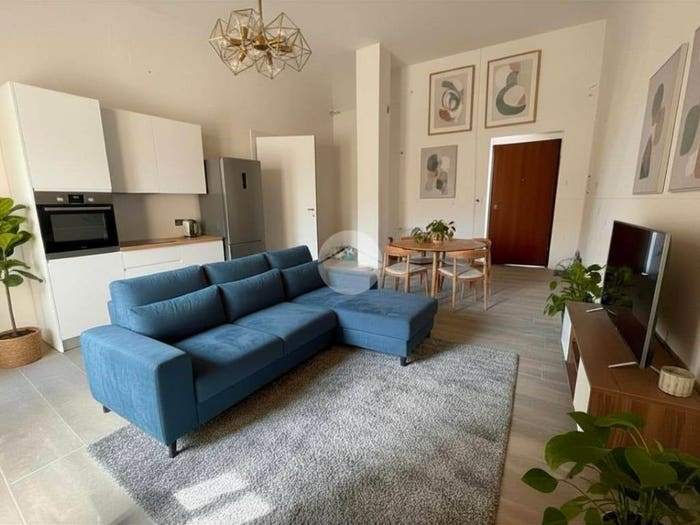 Appartamento trilocale in vendita in Via S Maurizio, Centro, Leinì
