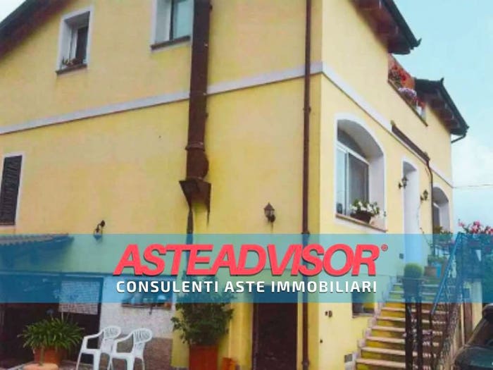 Appartamento con 6 locali in vendita in Frazione San Fedele Via San Simone, San Fedele Lusignano, Albenga