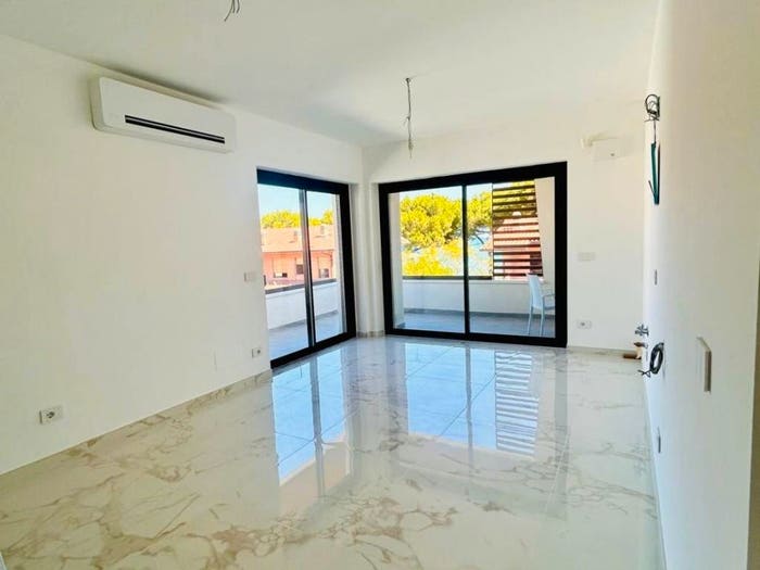 Appartamento trilocale in vendita in Viale Abruzzo, Centro, Pineto