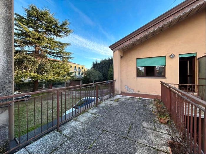 Casa con 6 locali in vendita in Mira Taglio, Mira
