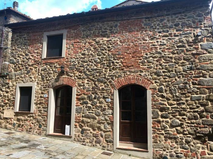 Casa quadrilocale in vendita in Via del Tempio, Pietraviva, Bucine