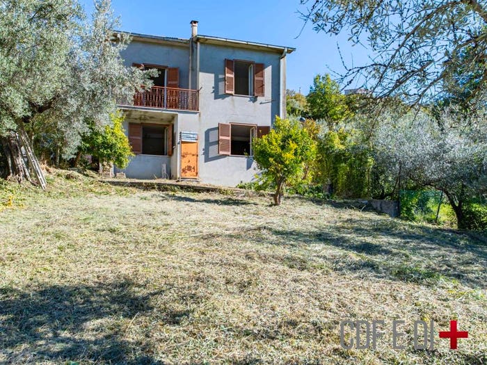 Casa quadrilocale in vendita in Via Fontemura, Frasso Sabino