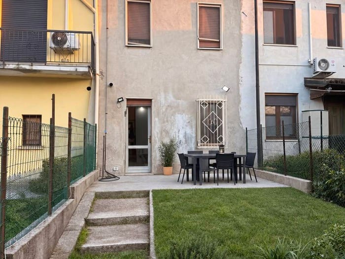 Casa trilocale in vendita in Via Giuseppe Mazzini, Centro, Castiglione d'Adda