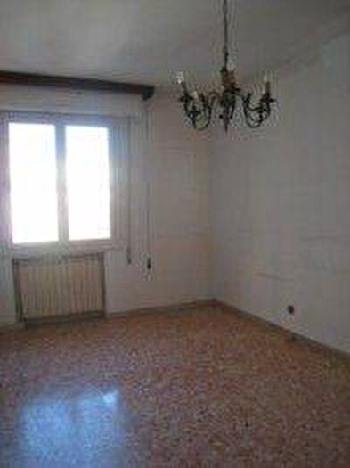 Appartamento con 6 locali in vendita in Terminetto Migliarina, Viareggio