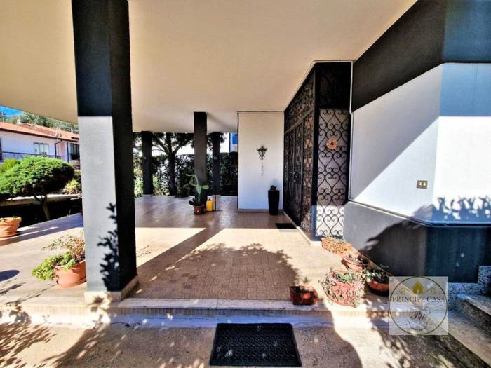 Casa con 6 locali in vendita in via Vittorio Veneto, Centro Storico, Este