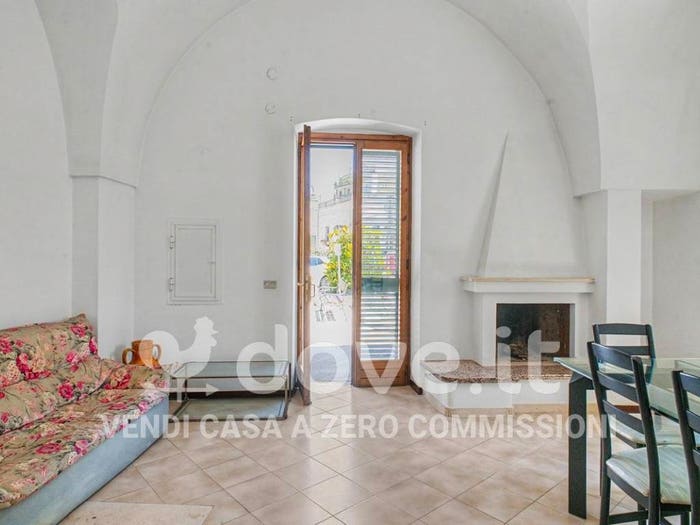 Appartamento bilocale in vendita in Piazza San Francesco, Crispiano
