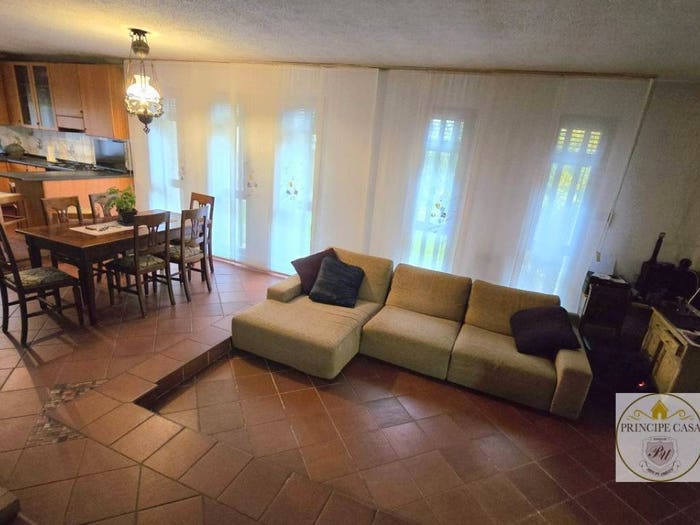 Casa quadrilocale in vendita in via Roma, Sant'Elena