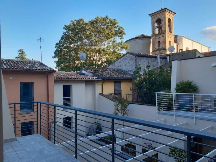 Casa con 6 locali in vendita in Via Carlo Cignani, Centro Storico, Forlì