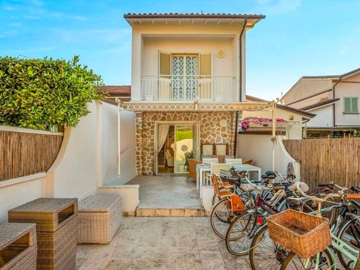 Casa quadrilocale in vendita in Via Amilcare Ponchielli, Centro, Forte dei Marmi