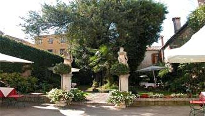Casa con 6 locali in vendita in Santi Apostoli San Canciano, Venezia