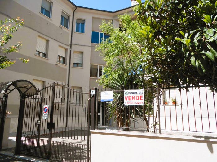 Appartamento con 5 locali in vendita in Via Trento, Centro, Avezzano