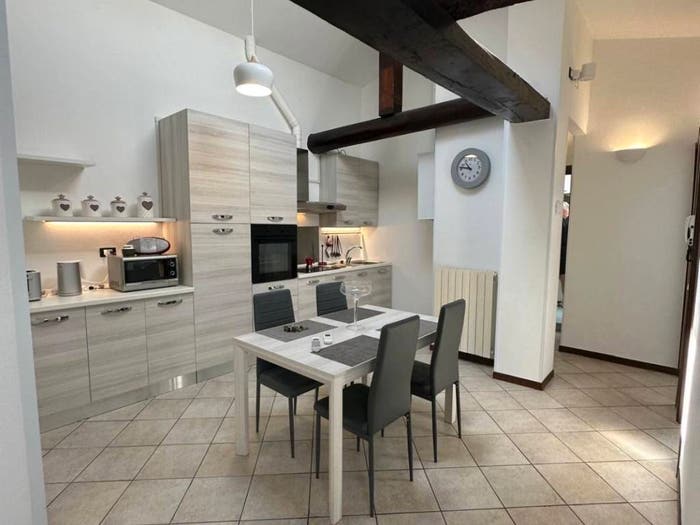 Appartamento trilocale in vendita in Via San Pietro, Centro, Alzano Lombardo