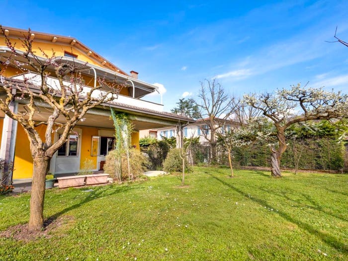 Casa con 5 locali in vendita in Piazza, Gussago