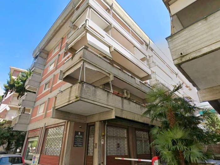 Appartamento quadrilocale in vendita in via Nino Bixio, Golf Castellino, Rapallo