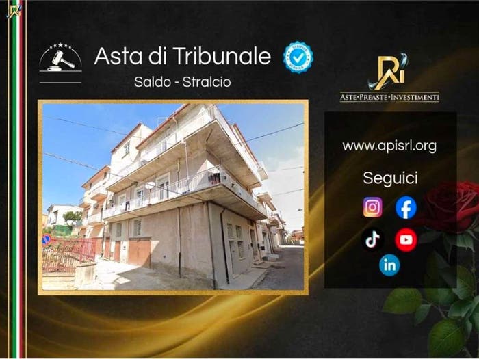 Appartamento con 6 locali in vendita in Via Sibari, Terranova da Sibari