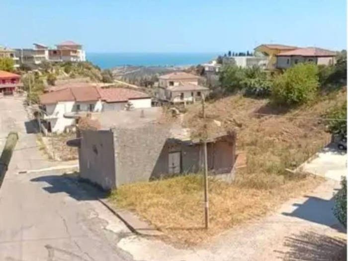 Appartamento trilocale in vendita in Via Pianette, Centro, Strongoli