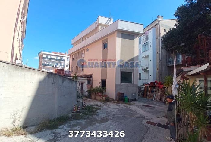 Casa trilocale in vendita in Via Senigallia, Piano, Ancona