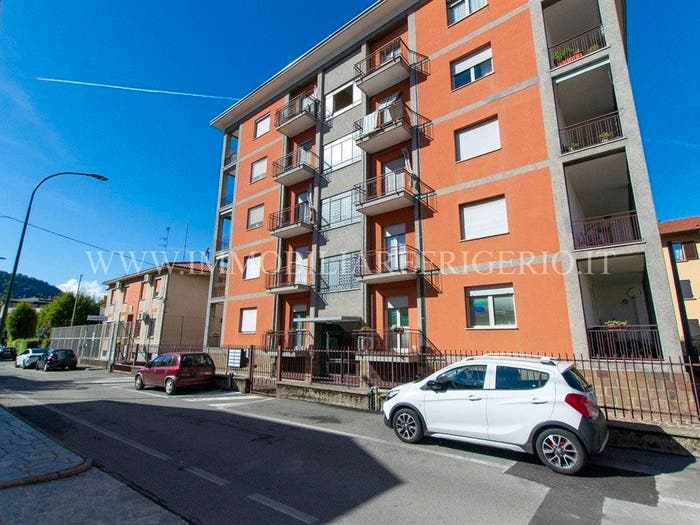 Appartamento trilocale in vendita in Via antonio Locatelli, Centro, Cisano Bergamasco