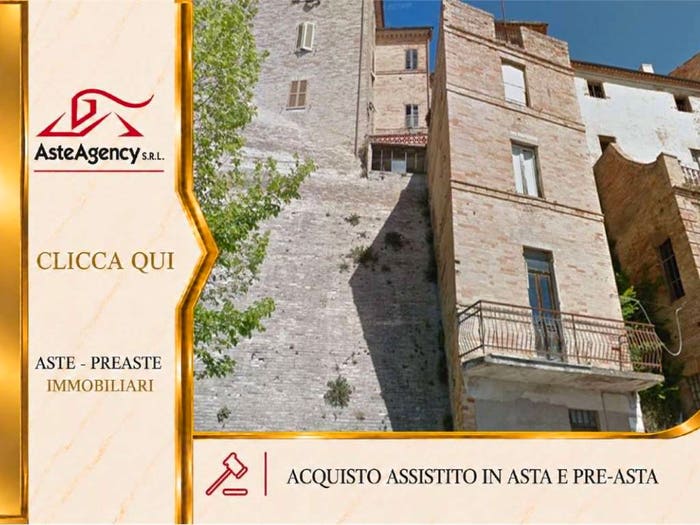 Appartamento con 5 locali in vendita in Via Palazzo, Centro, Montappone