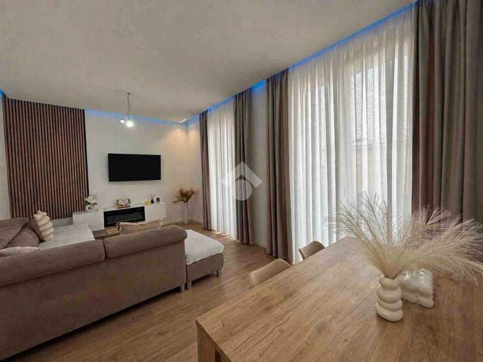 Appartamento quadrilocale in vendita in Via Flaminio Cerasoli, Canovine, Bergamo