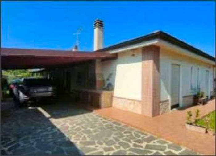 Casa con 5 locali in vendita in VIA MONTE CRISTALLO, Gionchetto, Latina